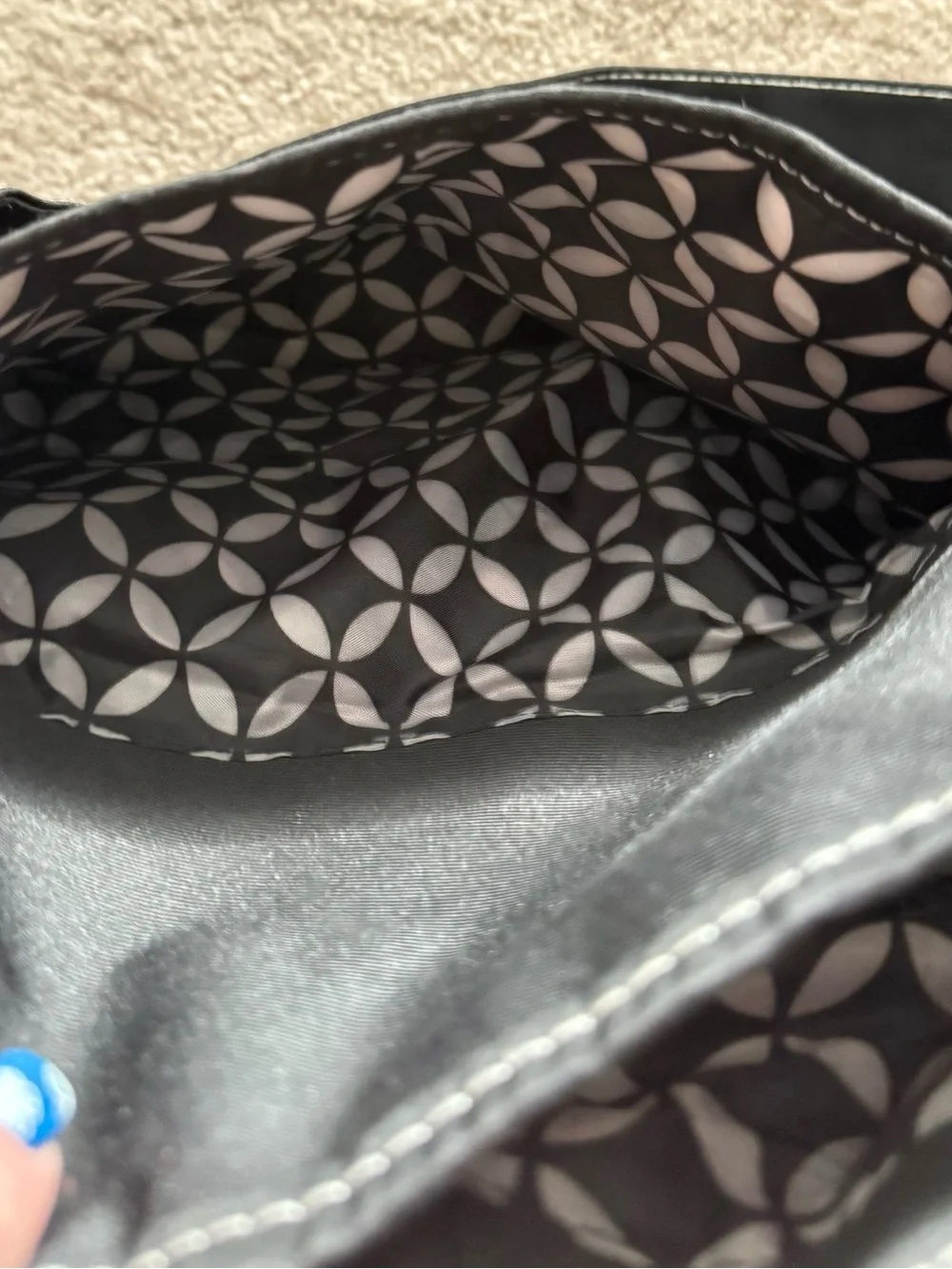 black Baby Boom multi-pocket tote diaper bag